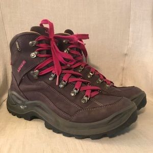 Lowa renegade hiking boot. Good used condition. Slightly used